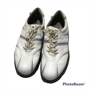 Ecco woman’s size 8 Golf Shoes